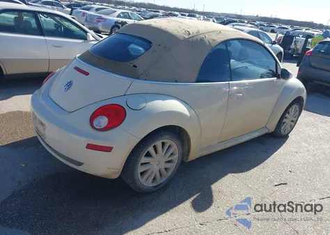2009 Volkswagen New Beetle 2.5L z USA, uszkodzony, nr VIN 3VWRF31YX9M408735